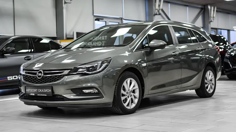 Opel Astra Sports Tourer 1.6 CDTi Business Image 4