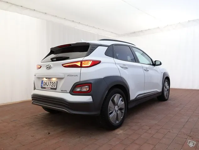 Hyundai Kona electric 64 kWh 204 hv Style - Akusto uusittu,  Image 2