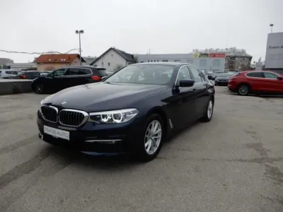 BMW serija 5 518d AUTOMATIK *NAVI,LED,KAMERA 360*